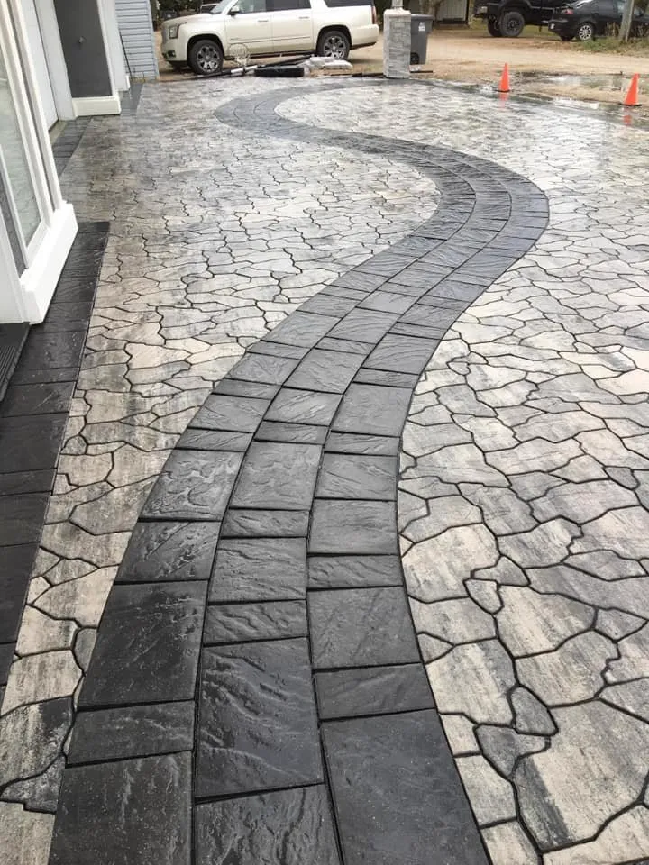 Driveway & border detail